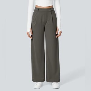 Halara DayStretch High Waisted Pocket Straight Leg Pants
